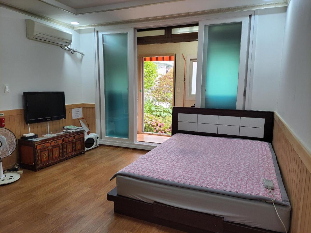 Jnw Minbak Hotel ดัมยาง ภายนอก รูปภาพ