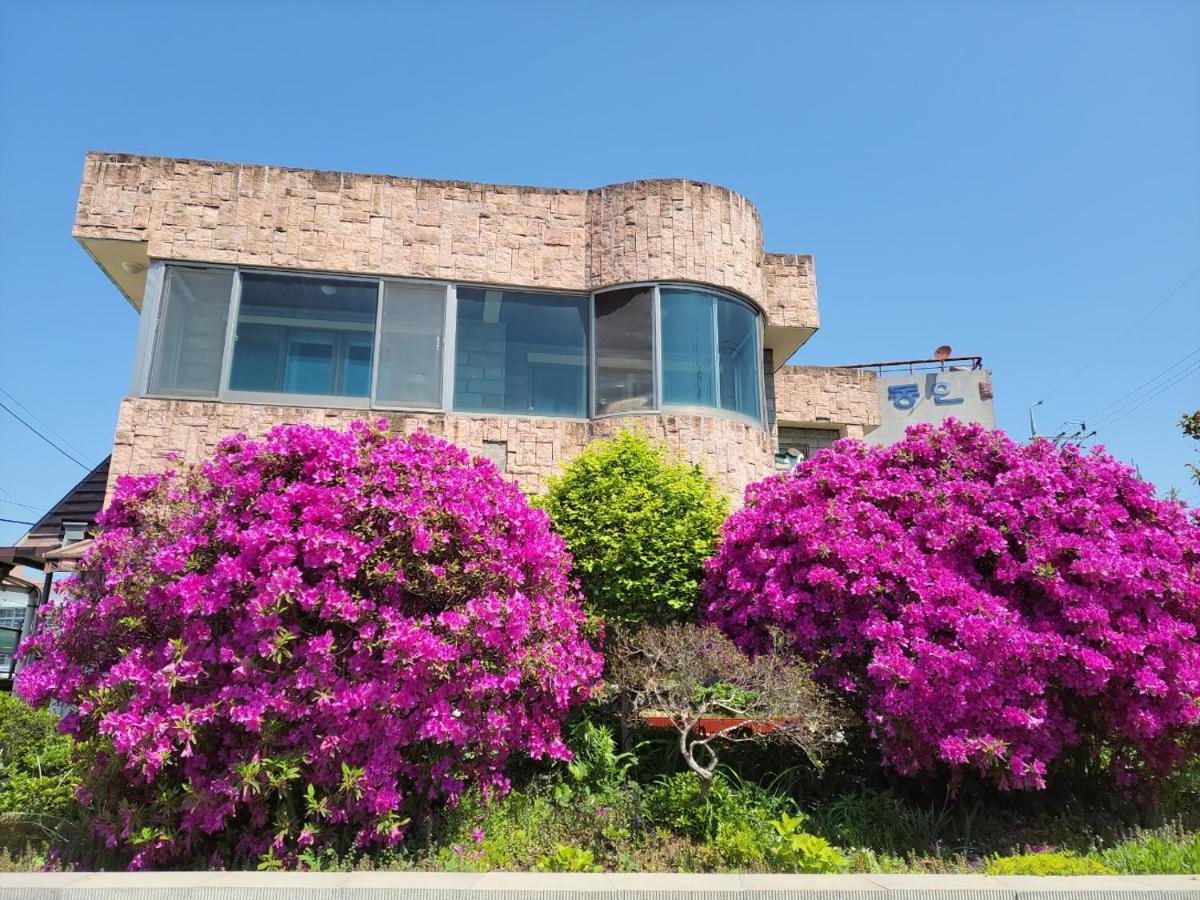 Jnw Minbak Hotel ดัมยาง ภายนอก รูปภาพ