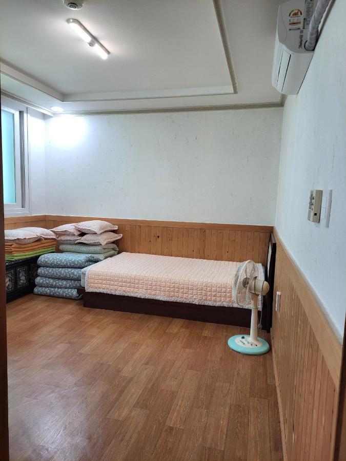 Jnw Minbak Hotel ดัมยาง ภายนอก รูปภาพ
